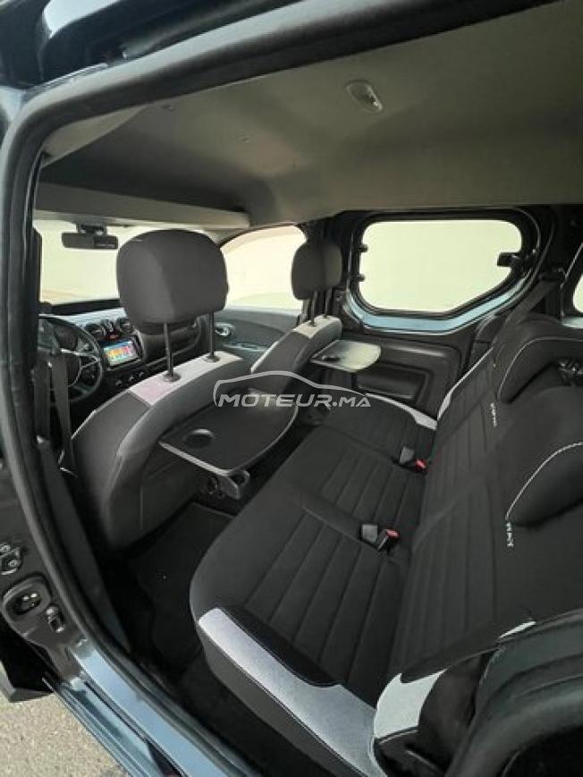 Dacia dokker stepway Diesel manuelle 2021 à Salé