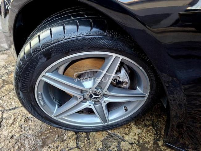 Mercedes-Benz E 220 d à Casablanca 