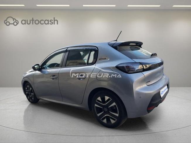 2453 - Peugeot 208 2024 expertisée avec financemen
