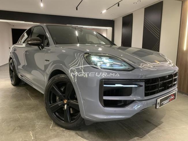 Porsche Cayenne 2025 hybride 