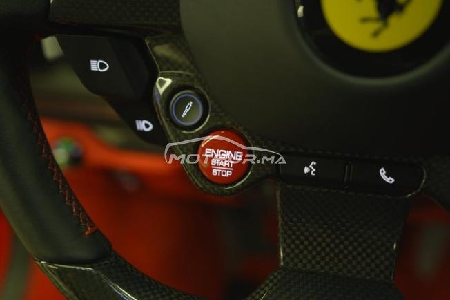 FERRARI F8 TRIBUTO
