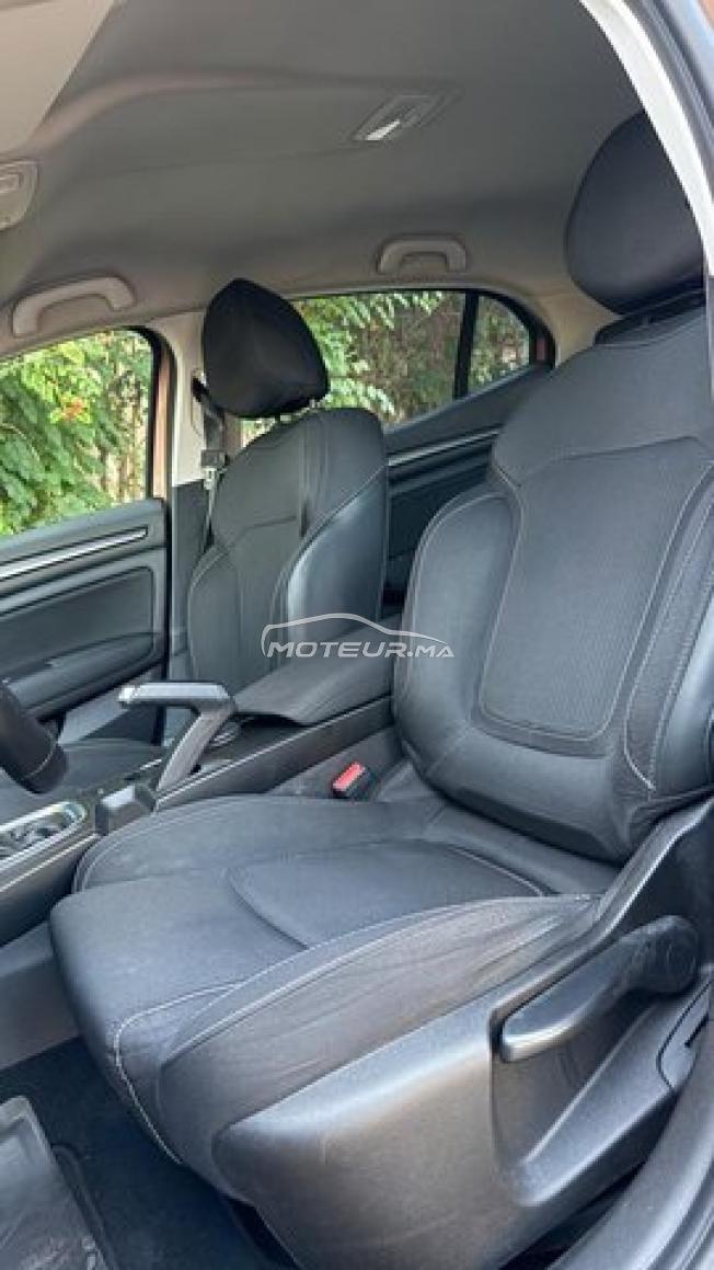 RENAULT MEGANE 4 