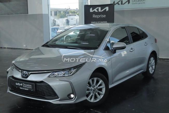 TOYOTA Corolla Prestige