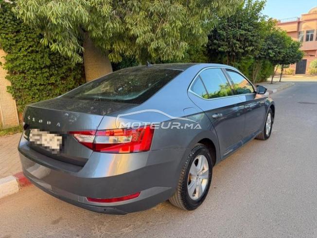 Skoda Superb Diesel Automatique 2022 à Marrakech