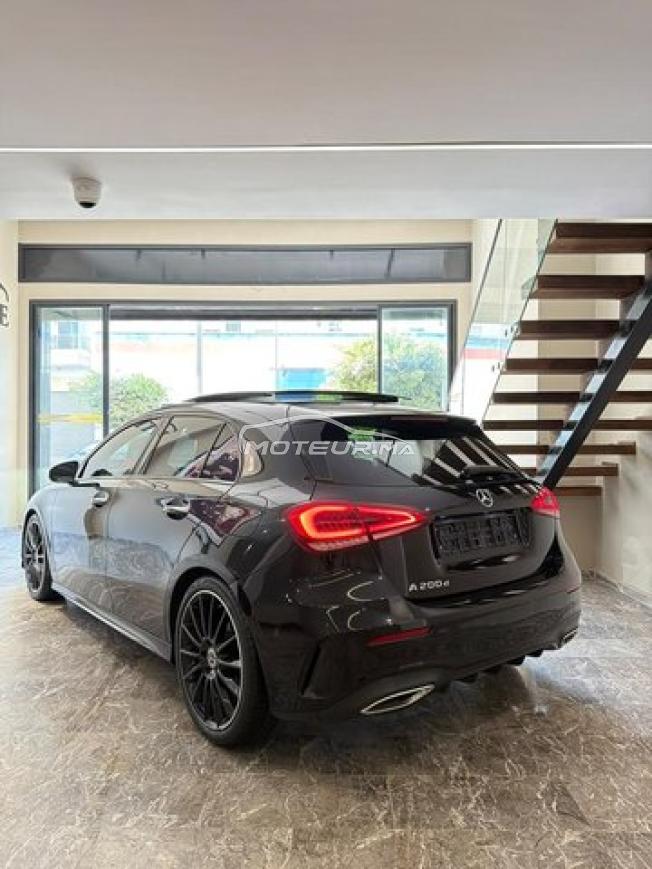 MERCEDES-BENZ CLASSE A 200 AMG LINE 
