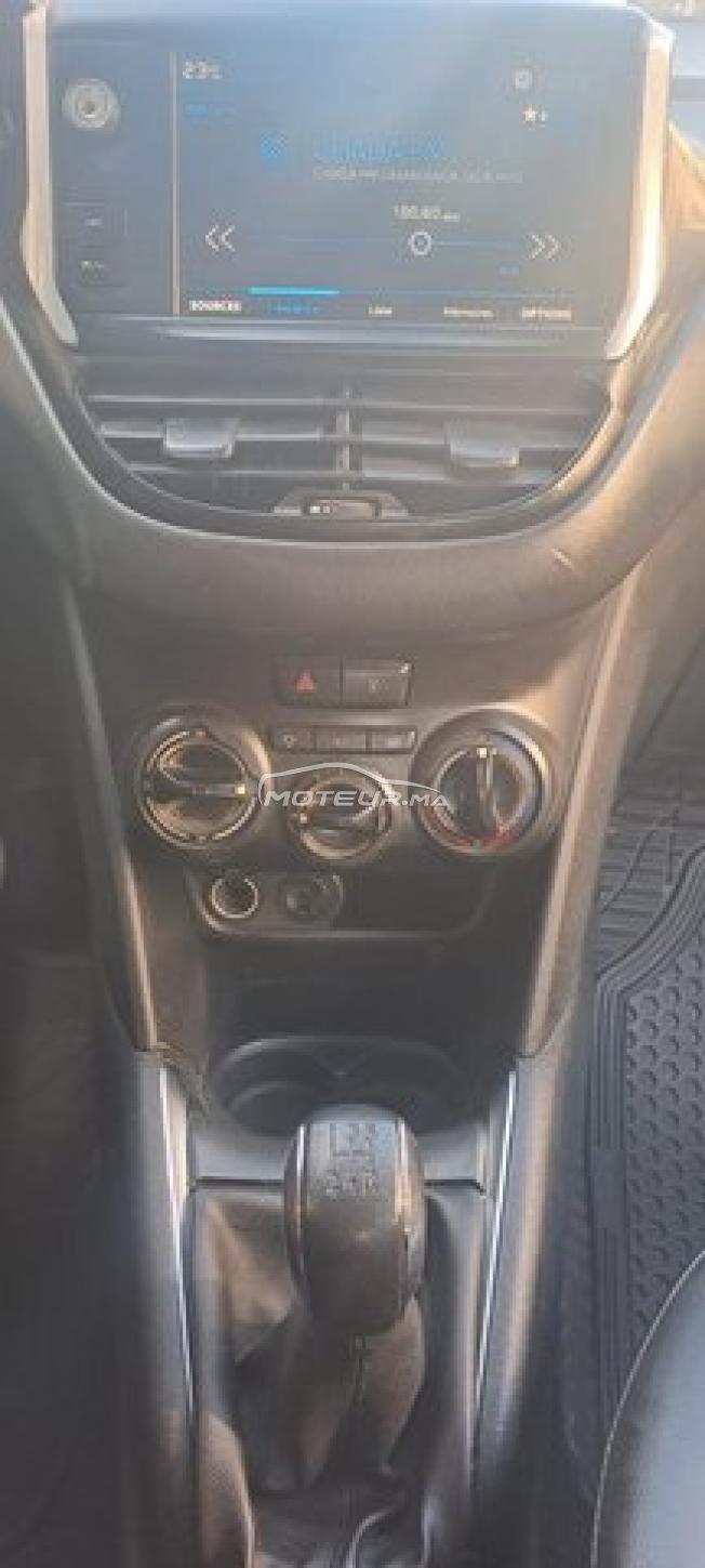 Peugeot 208 Diesel Manuelle 2018 à Casablanca