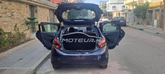 Peugeot 208 Diesel Manuelle 2018 à Casablanca