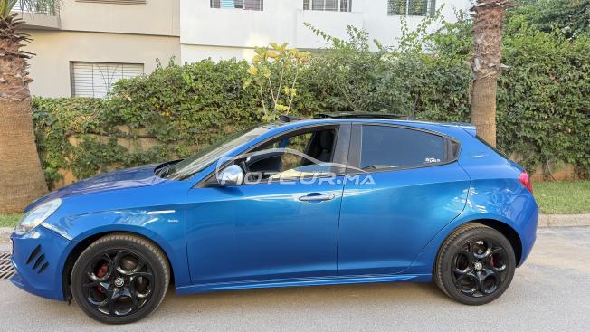 Giulietta 1.6L 2019 automatique double toit panoramique ouvrant - très bon état