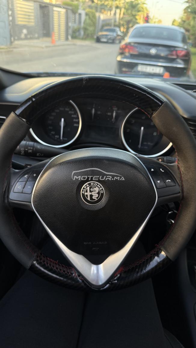 Giulietta 1.6L jtdm automatique double toit panoramique ouvrant - très bon état