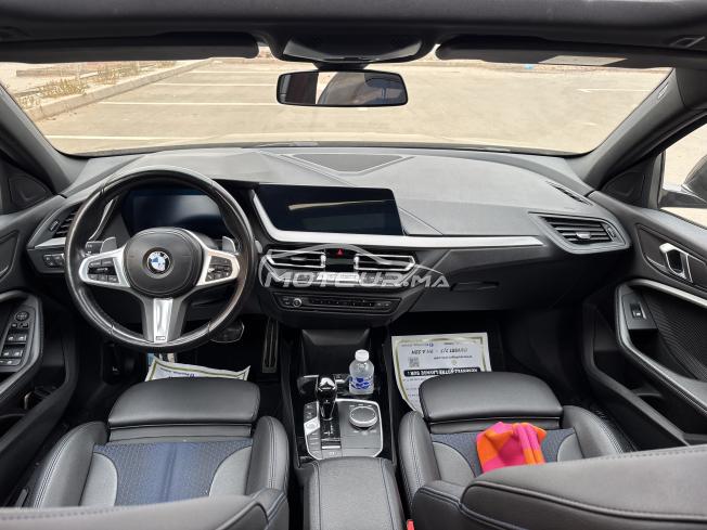 Je mets en vente ma BMW Série 1 118d Pack M en excellent état.