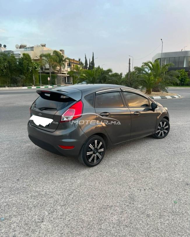 Ford fiesta en bonne état
