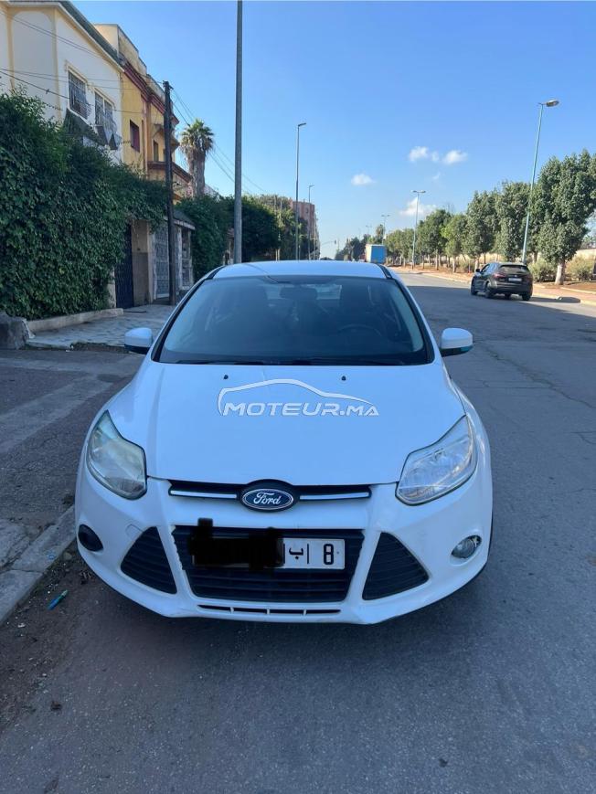 FORD FOCUS EN BON ETAT