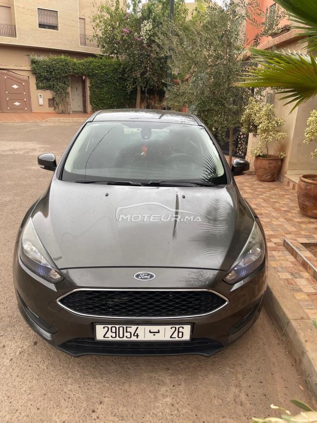 Ford Focus 2016 – Bon état – 190 000 km – 1ère main