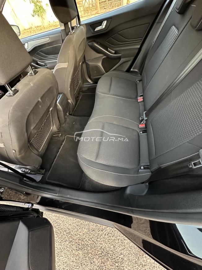 Ford focus model fin 2022/12 diesel 6cv en excellent état