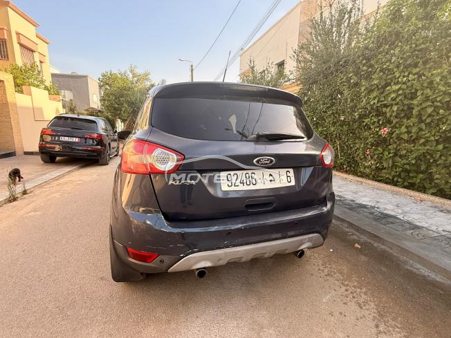 A vendre Ford kuga modèle 2013