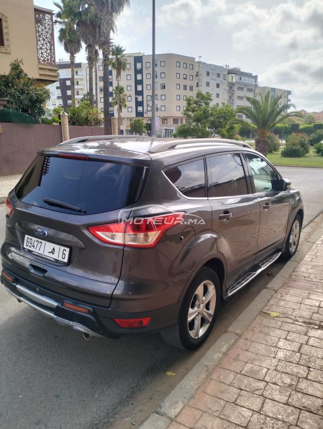 🚗 Ford Kuga 2.0 – Année 2016
