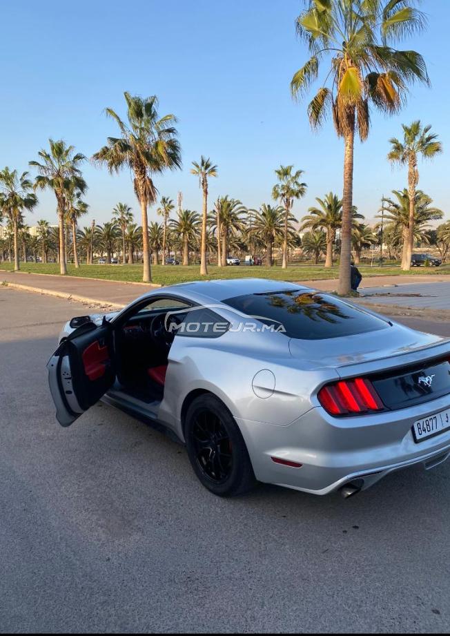 Ford Mustang EcoBoost 2.3L – bon état