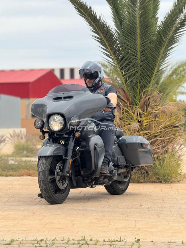 Ultra Limited FLHTH  1870cc - presque neuve