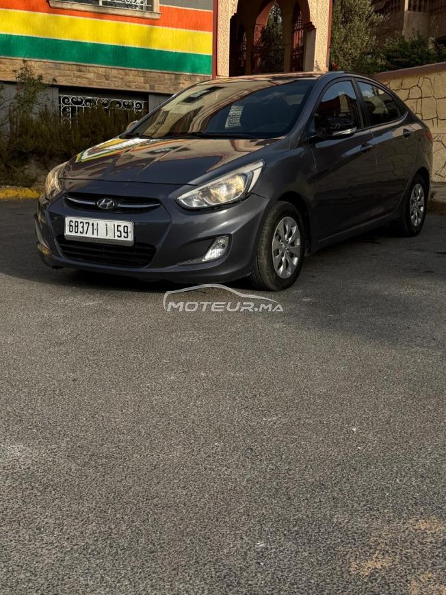 Hyundai accent  diesel  2016  200000km 2éme main  Boîte automatique