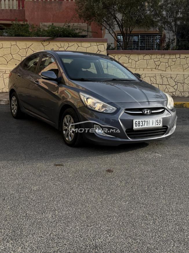 Hyundai accent  diesel  2016  200000km 2éme main  Boîte automatique