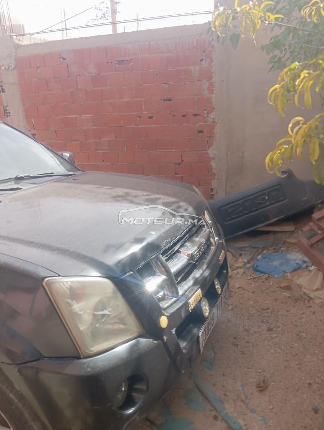 Isuzu mazala n9iya