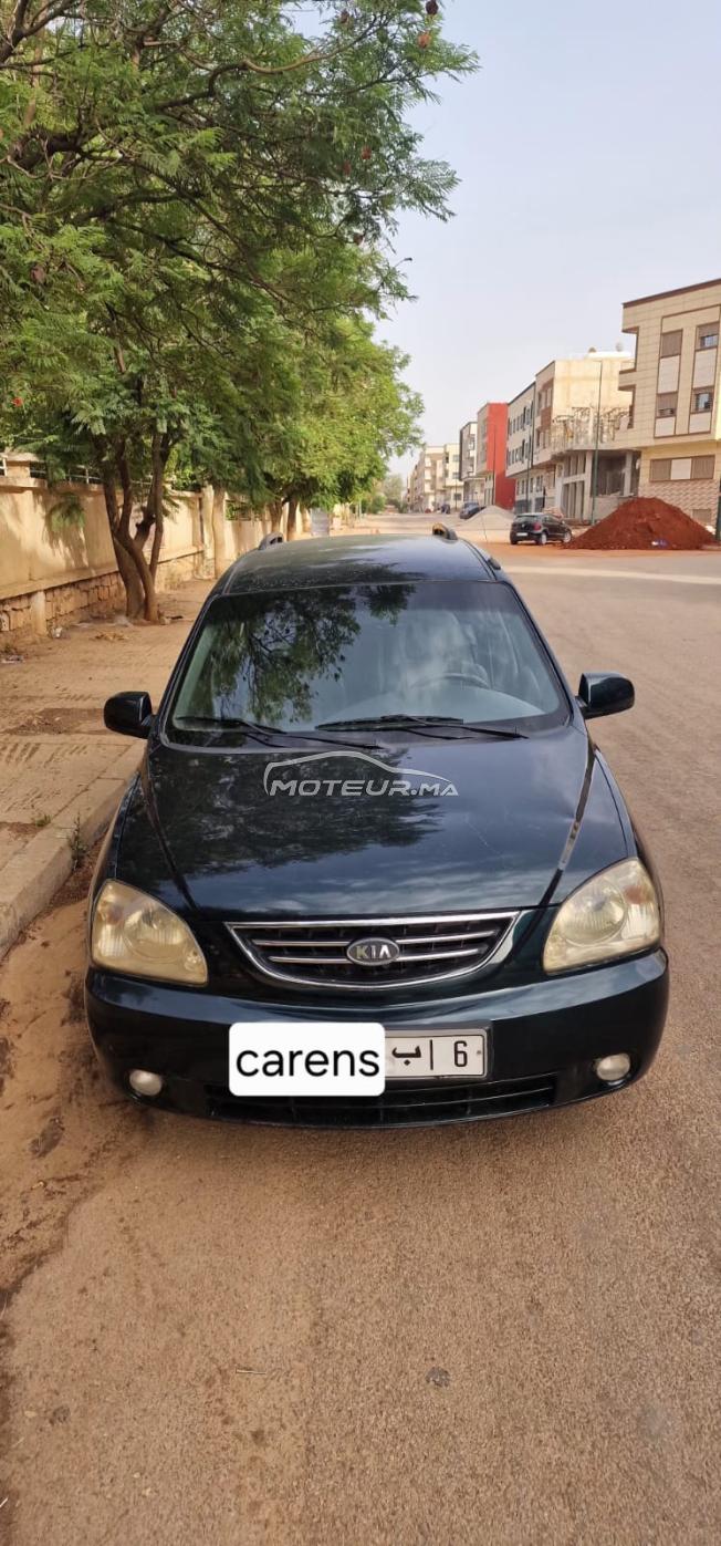 Kia carens