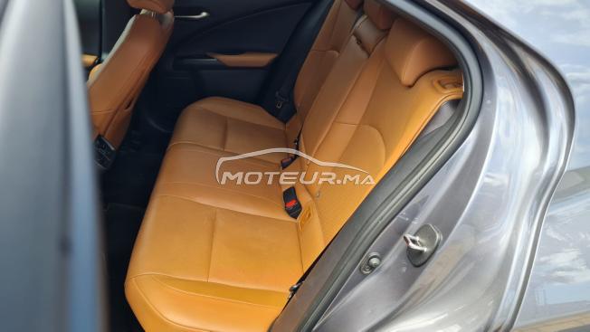 Lexus UX 250h Hybride Automatique – 110 000 km – Entretien Lexus