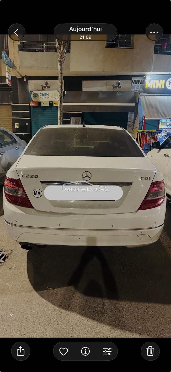 Mercedes Benz 220 2011