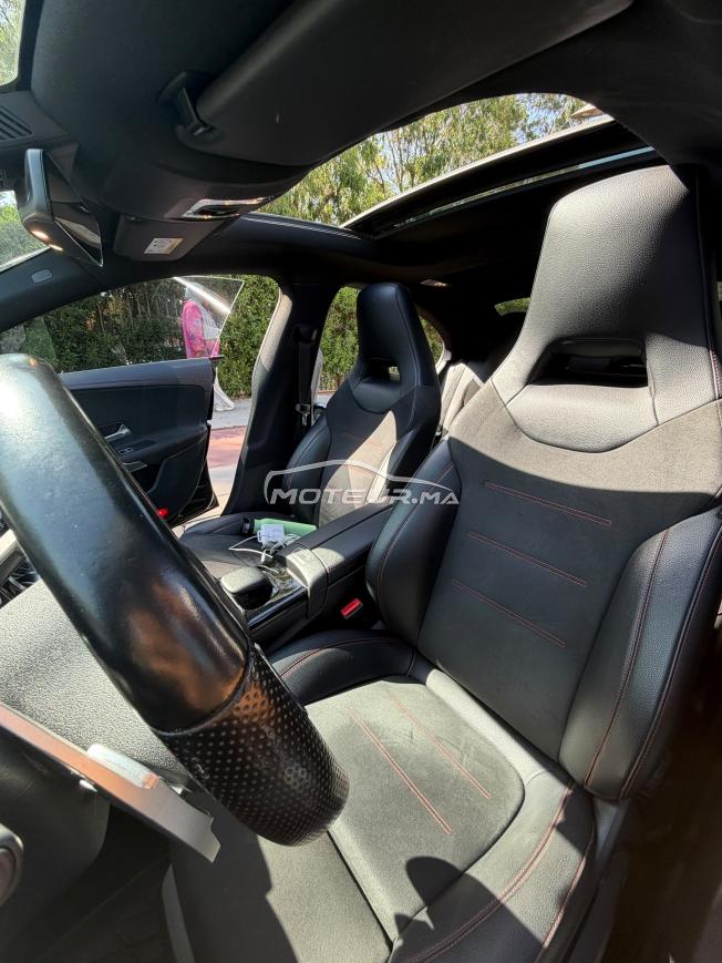 Cla 2022 Mercedes tres bon état