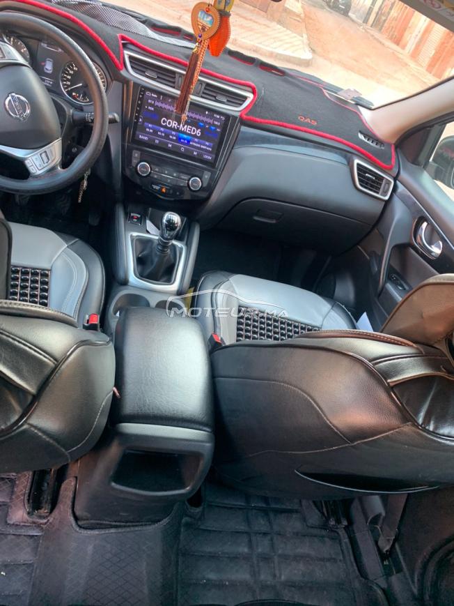 Nissan qashqai 2015 comme neuf