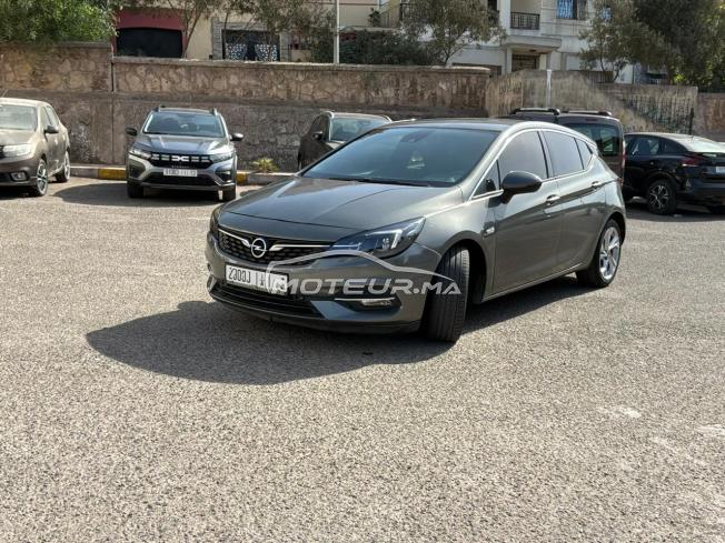 Opel astra 2021 automatique