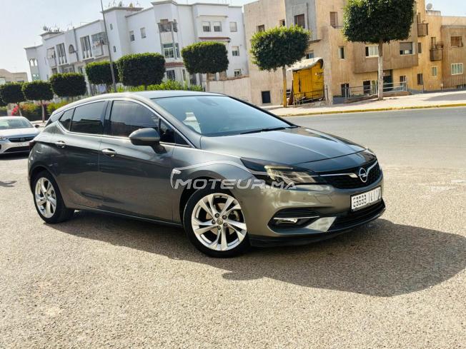Opel astra 2021 automatique