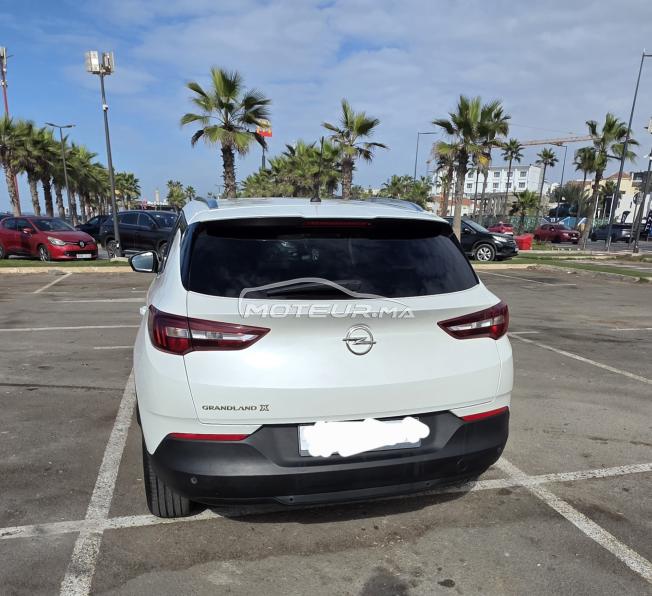 Grandland X 2021 très bon état