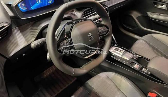 Peugeot 208 (Allure plus) automatique  1,5 diesel tout option 2023