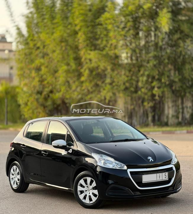 🚗 Peugeot 208 Like 2017 – Essence  – 91,000 km