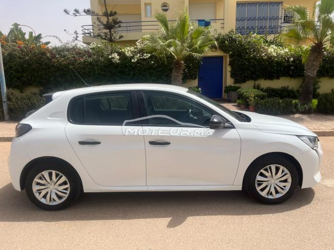 Peugeot 208 essence 2023 manuelle HYPER PROPRE