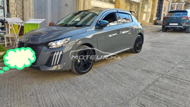 Peugeot 208 Diesel Allure Model 2025 – Toutes options (Tanger)