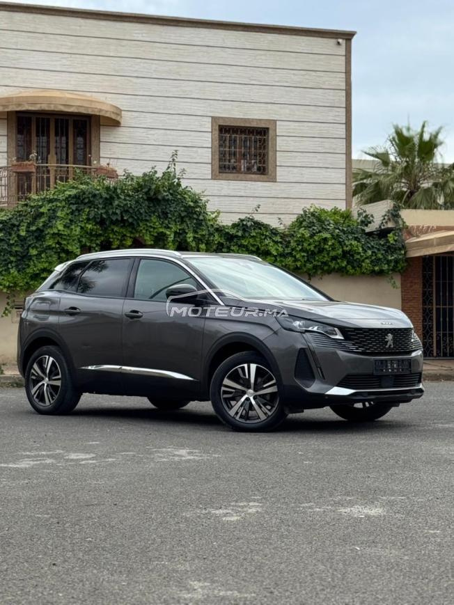 Peugeot 3008 model 2023 1.5 bleuhdi 6cv faible kilométrage
