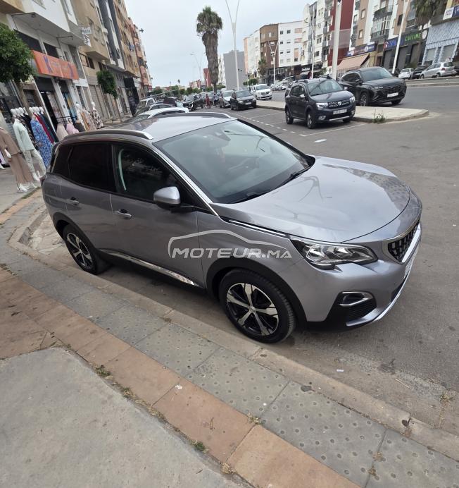 Peugeot 3008 model 08/2018 Allure 2L 8 ch