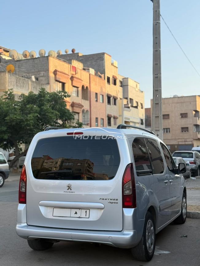 🚗 Peugeot Partner Tepee 2015 – 250,000 km