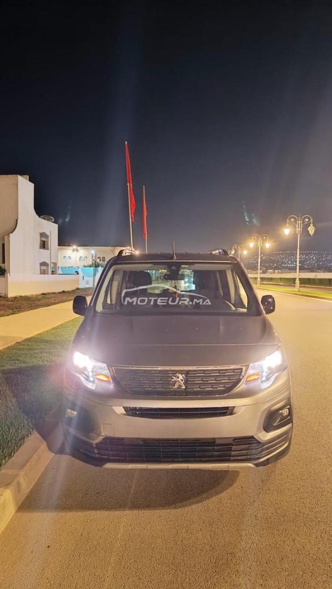Peugeot rifter diesel 2023 très bon état