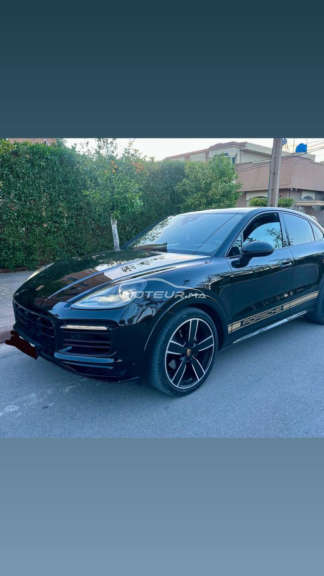 Porshe cayenne coupé hybride sport design
