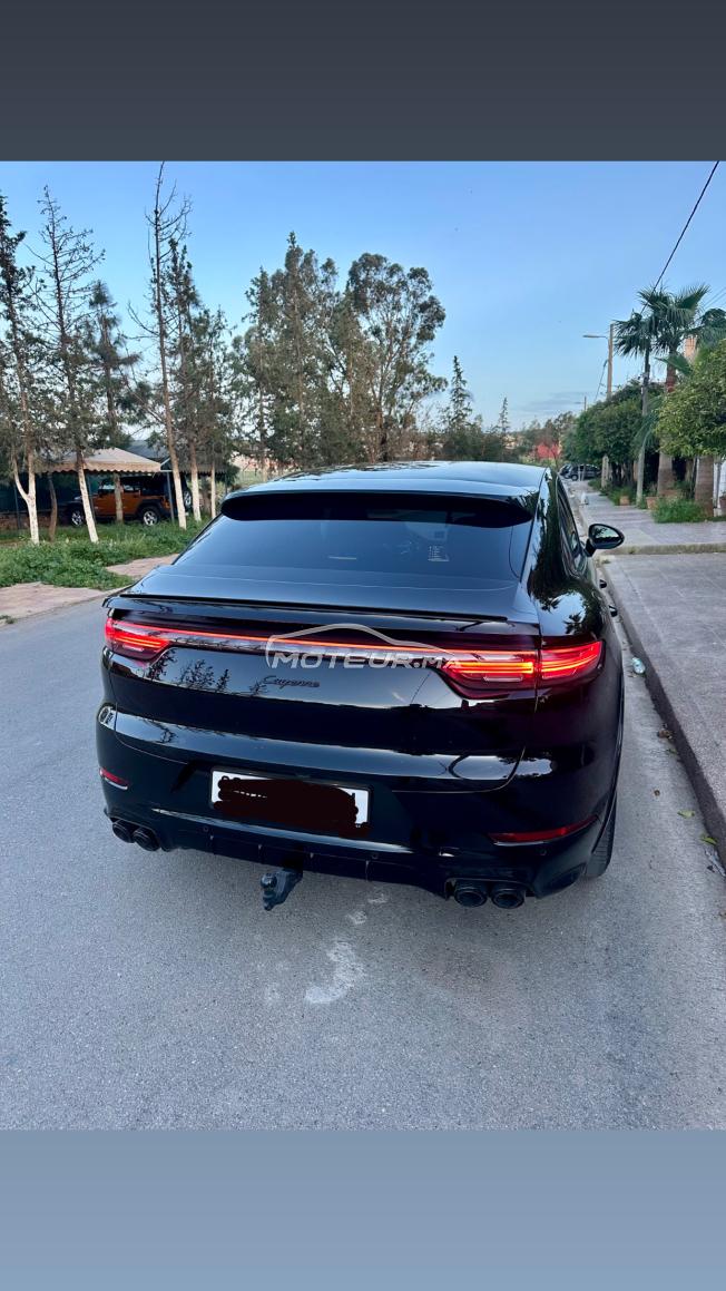 Porshe cayenne coupé hybride sport design