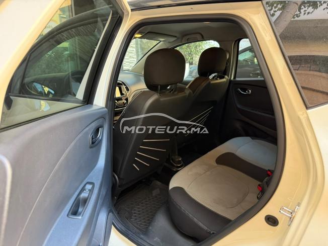 Renault captur 2017