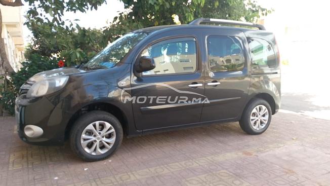 Kangoo a hay riad rabat  touts options neuf tres confortable bien état