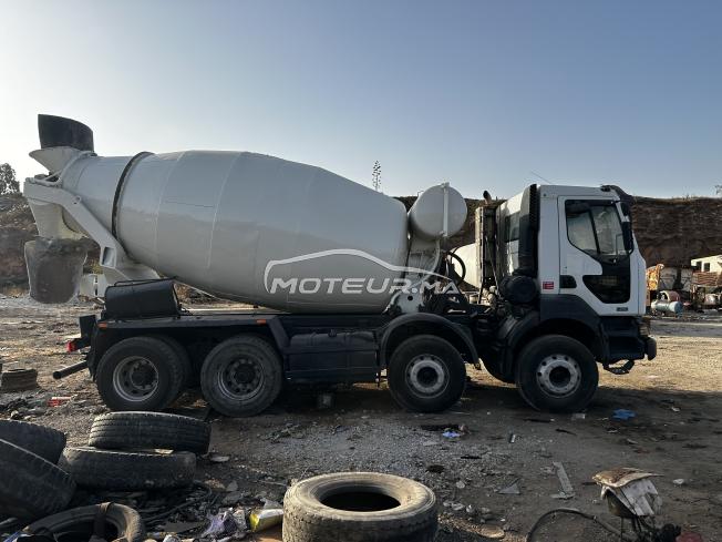 À vendre Camion Malaxeur Bétonnière