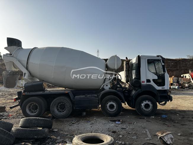 À vendre Camion Malaxeur Bétonnière