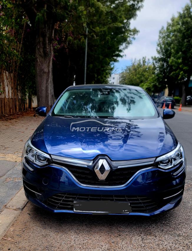 Megane sedan comme neuve
