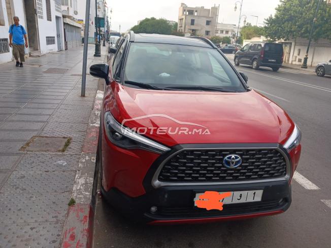 Toyota cross bon état et économique (hybride)
