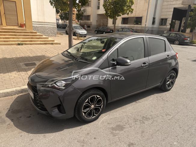 Toyota yaris hybride automatique